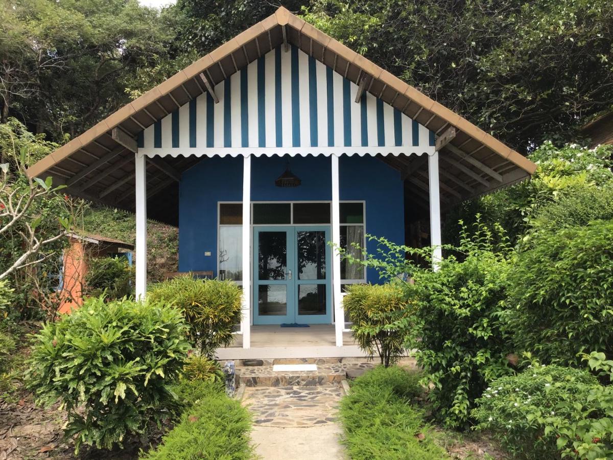Heaven Beach Resort & Art Koh Phayam Extérieur photo
