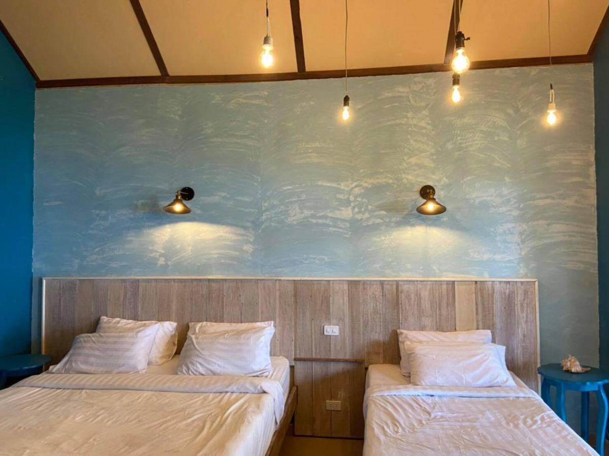 Heaven Beach Resort & Art Koh Phayam Extérieur photo