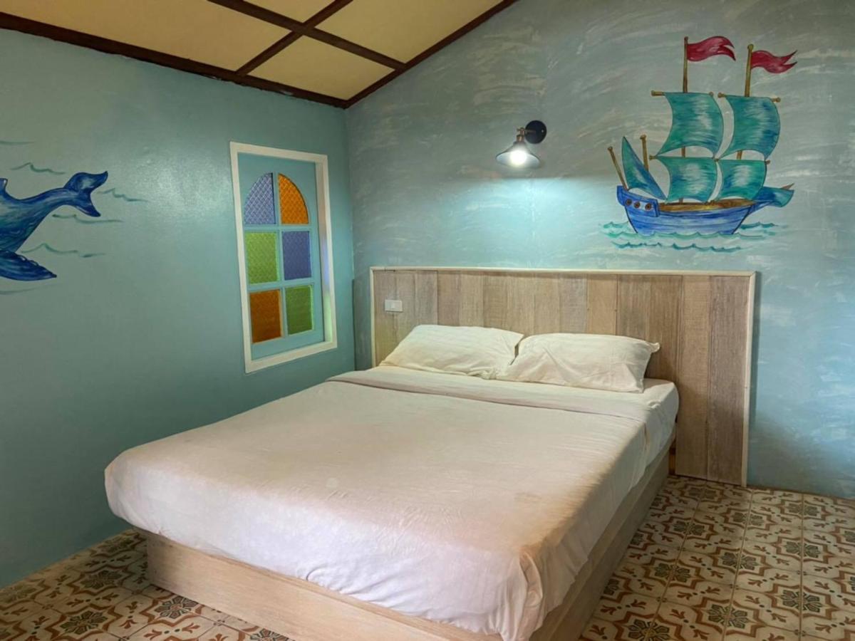 Heaven Beach Resort & Art Koh Phayam Extérieur photo
